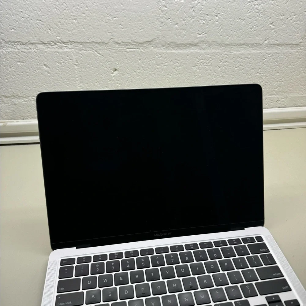 2020 Apple MacBook - Gray